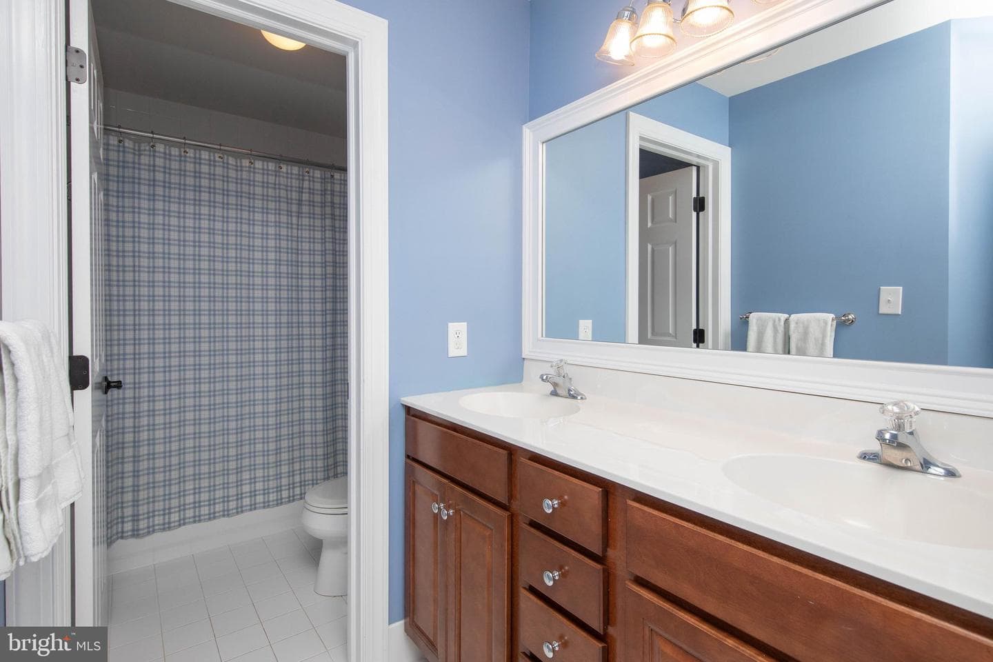 104 Carriage Court photo 27