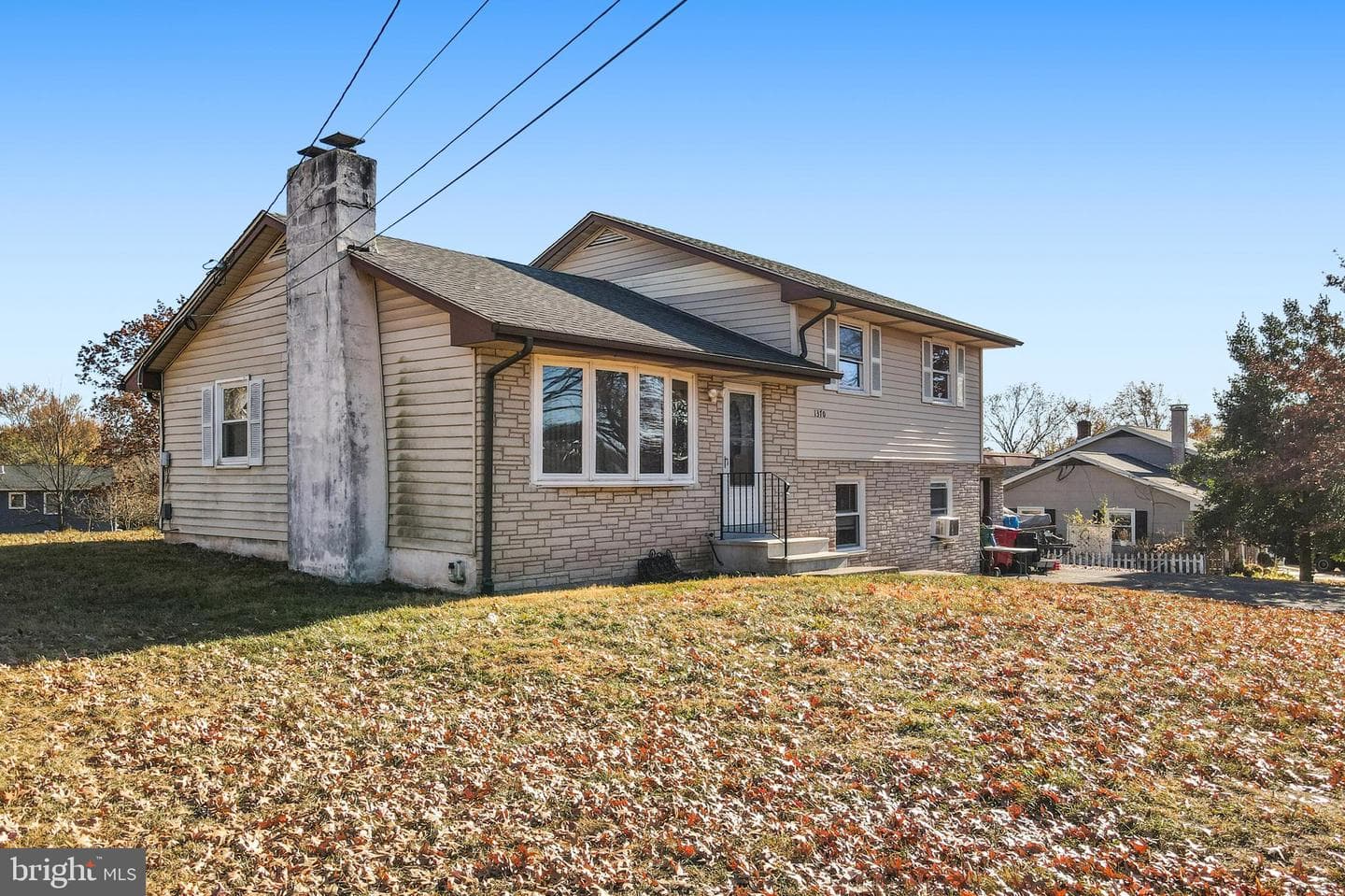 1370 Kauffman Road photo 1