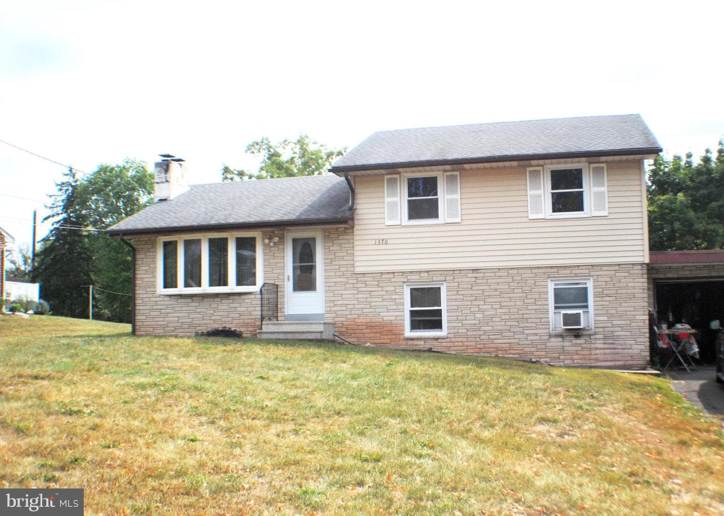 1370 Kauffman Road photo 2