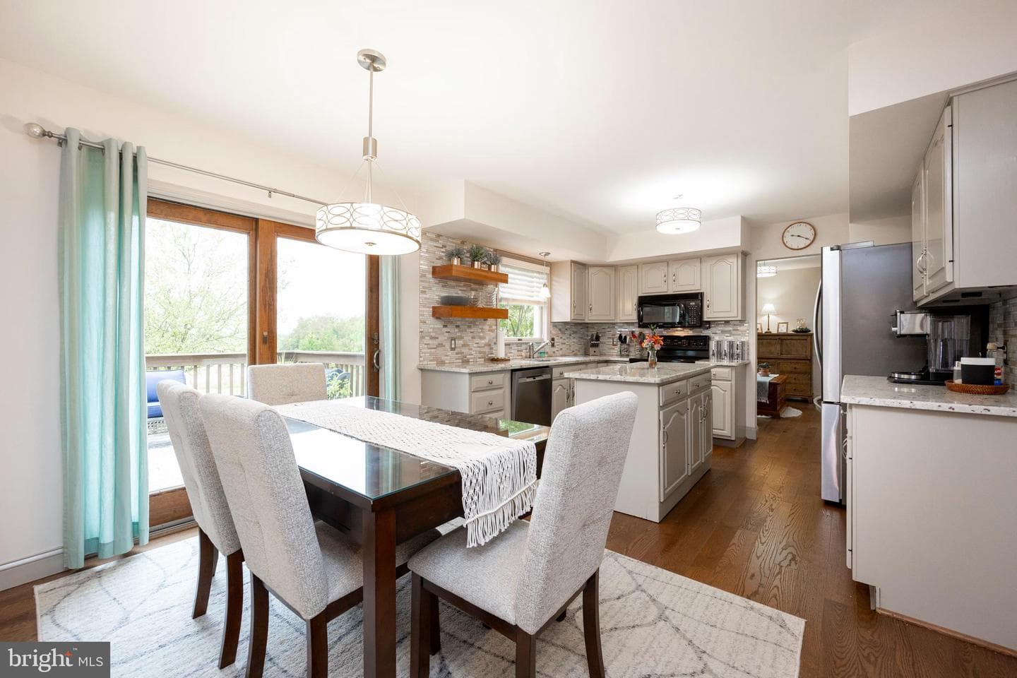 1364 W Campbell Road photo 11