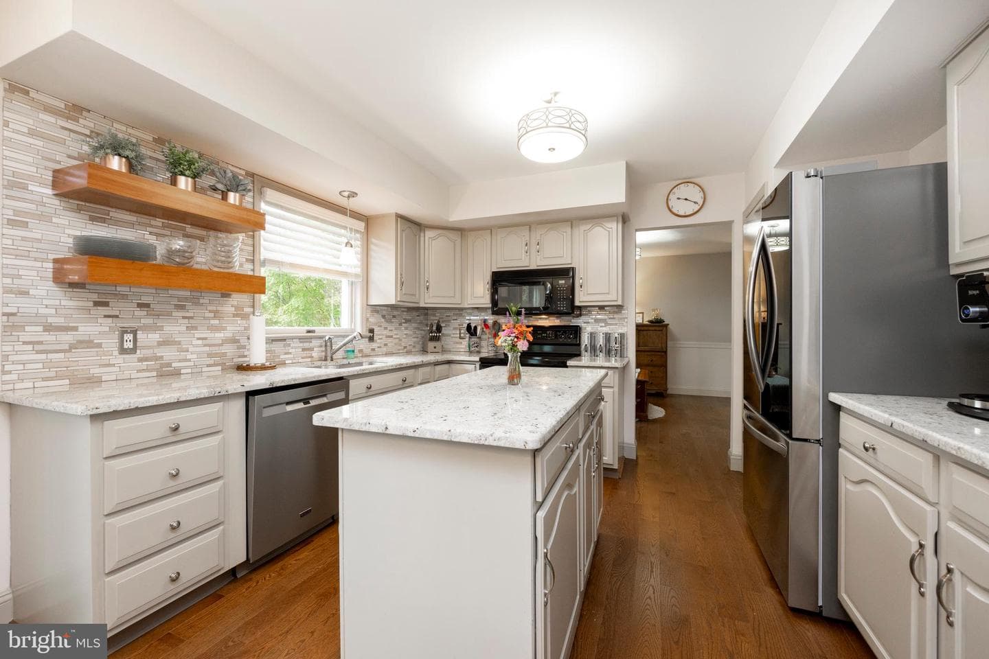 1364 W Campbell Road photo 12