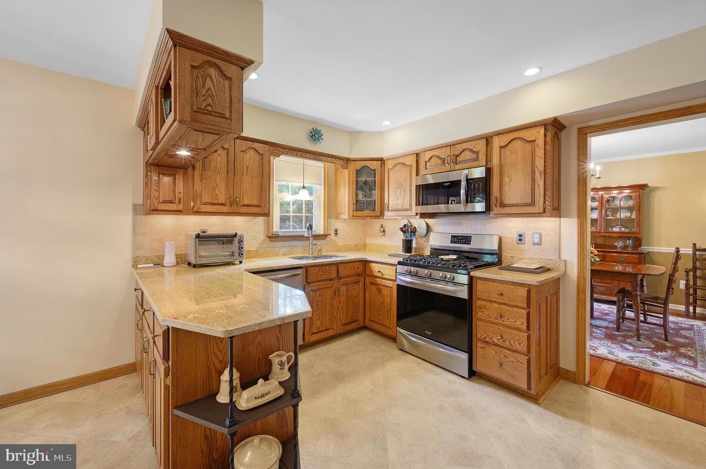 1375 Cinnamon Drive photo 23