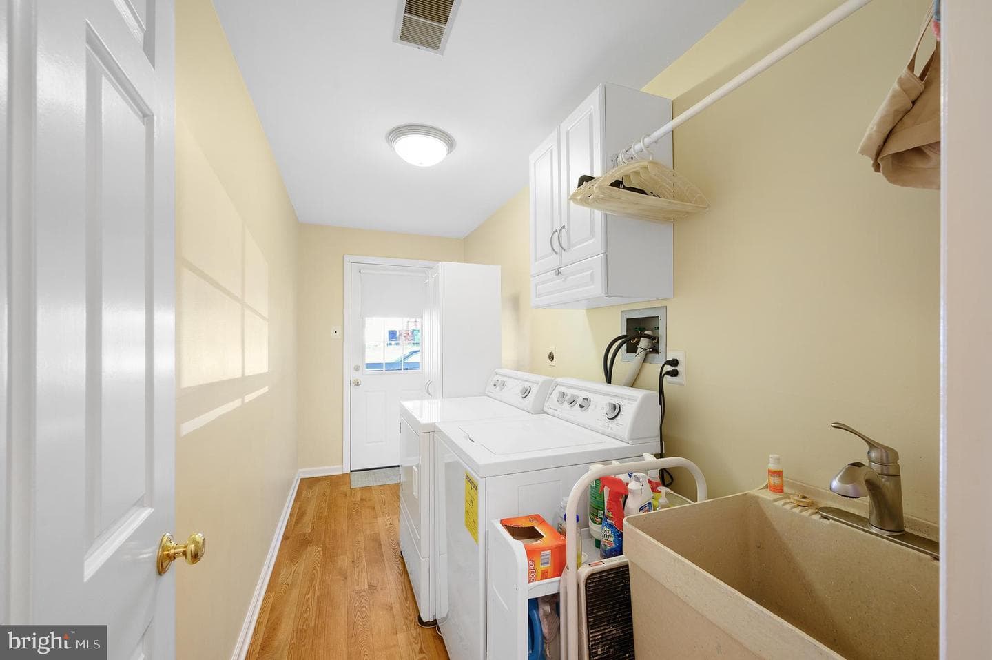 1375 Cinnamon Drive photo 32