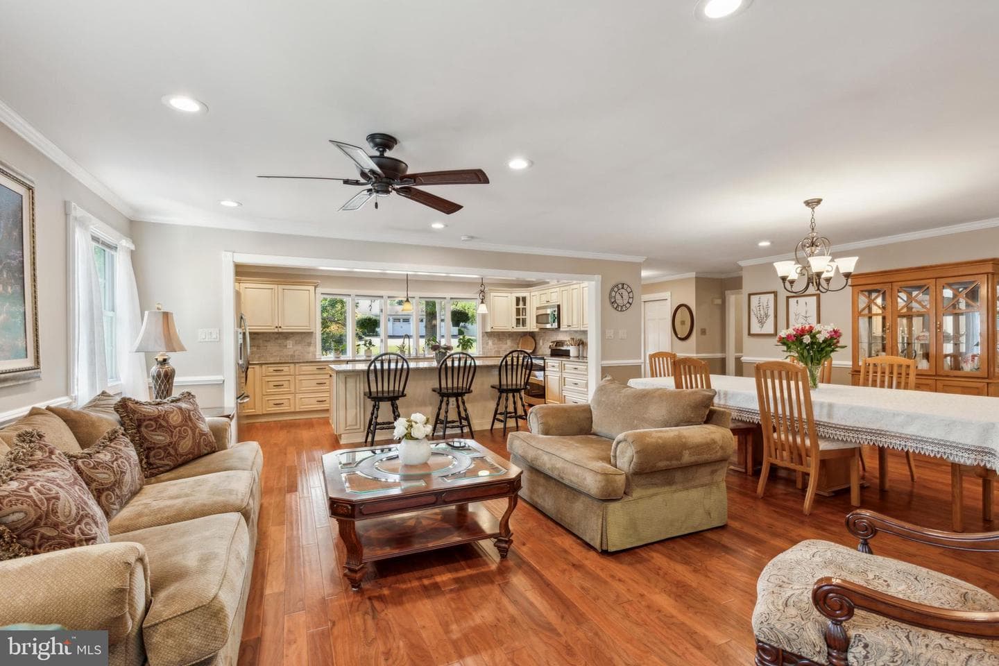 42 Walters Lane photo 11