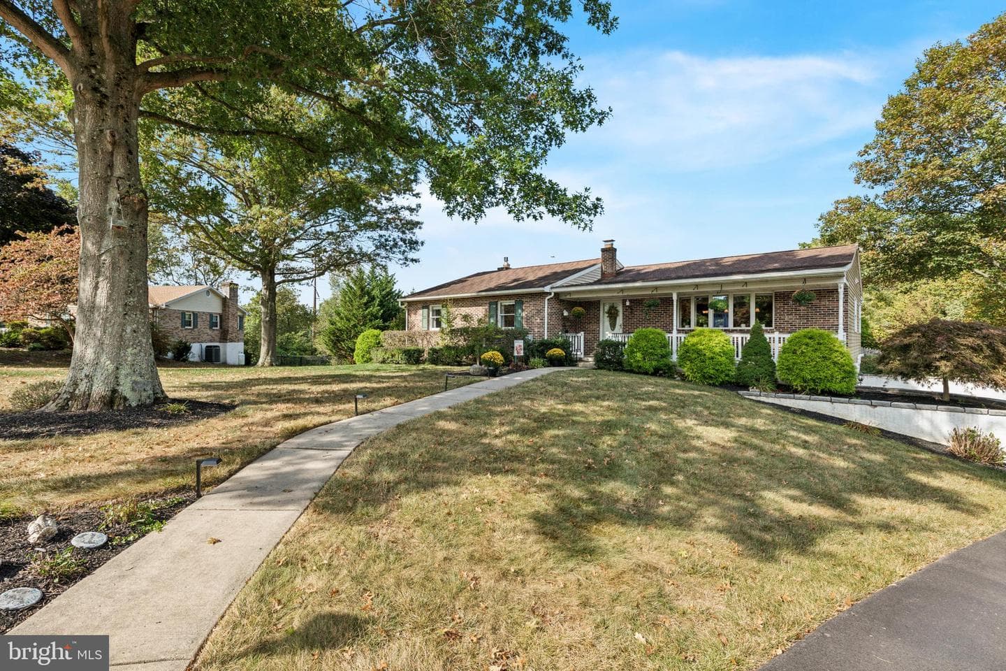 42 Walters Lane photo 3