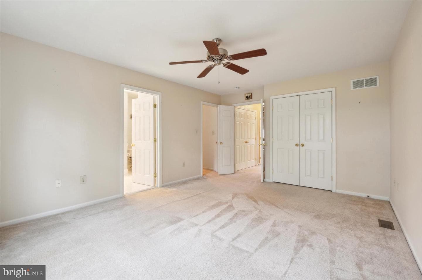 129 Fairway Lane photo 13