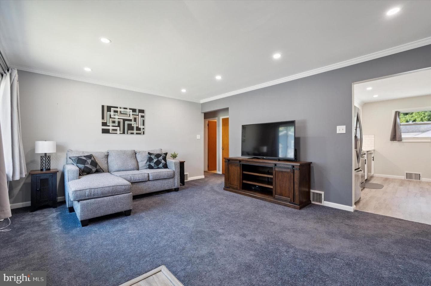 2908 Turner Avenue photo 3