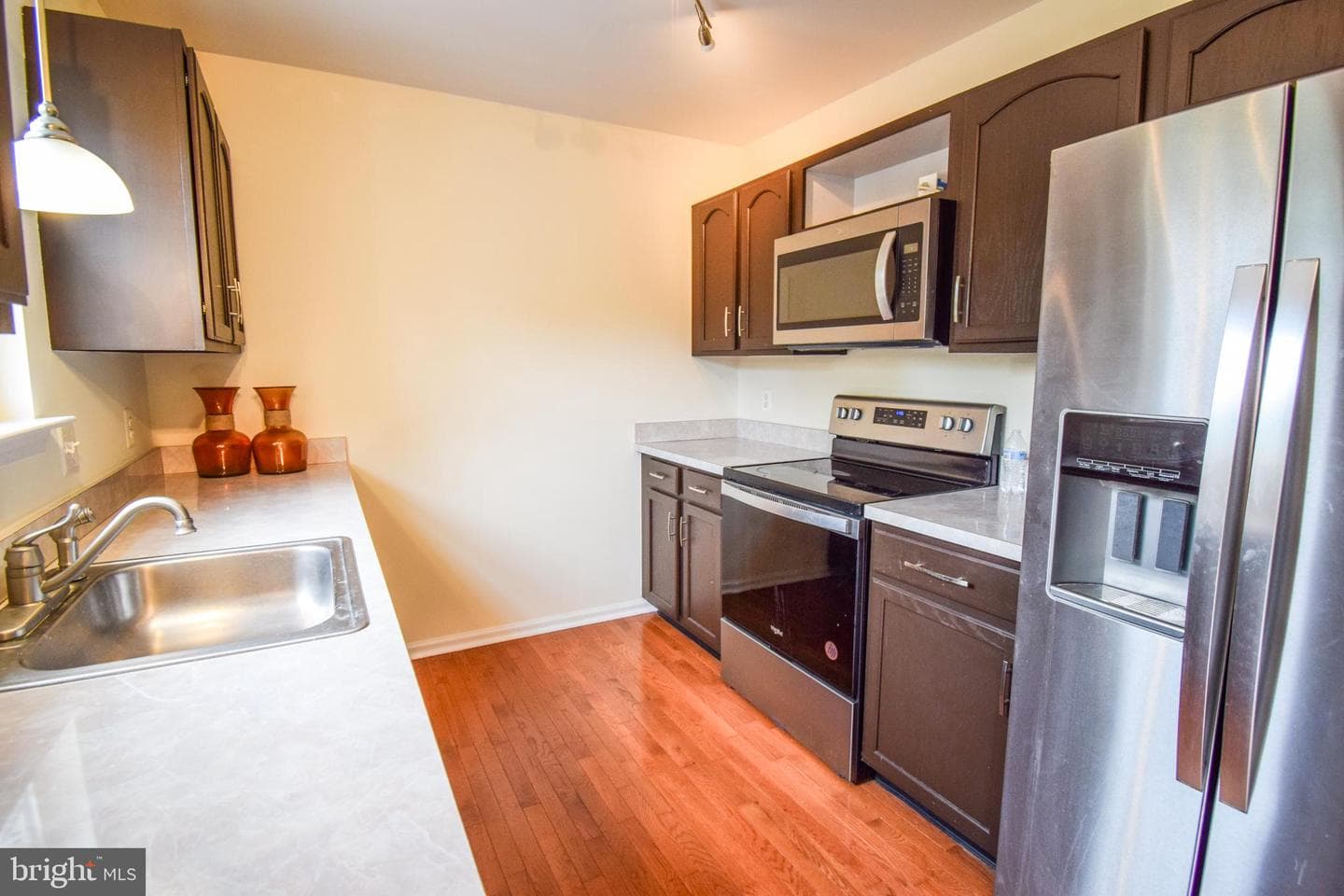 336 Girard Avenue photo 12