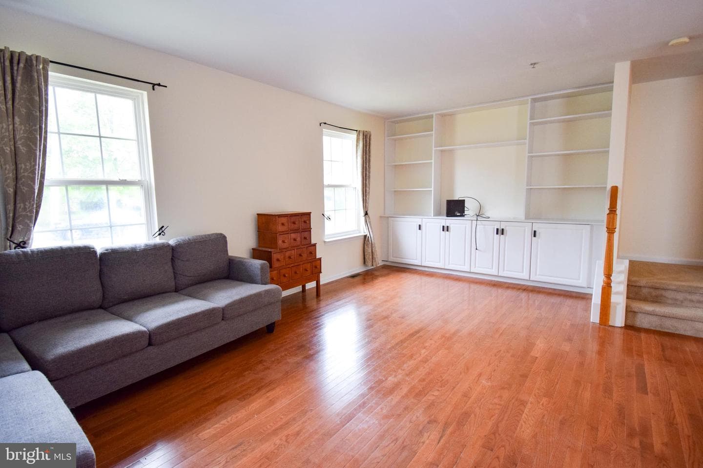 336 Girard Avenue photo 5
