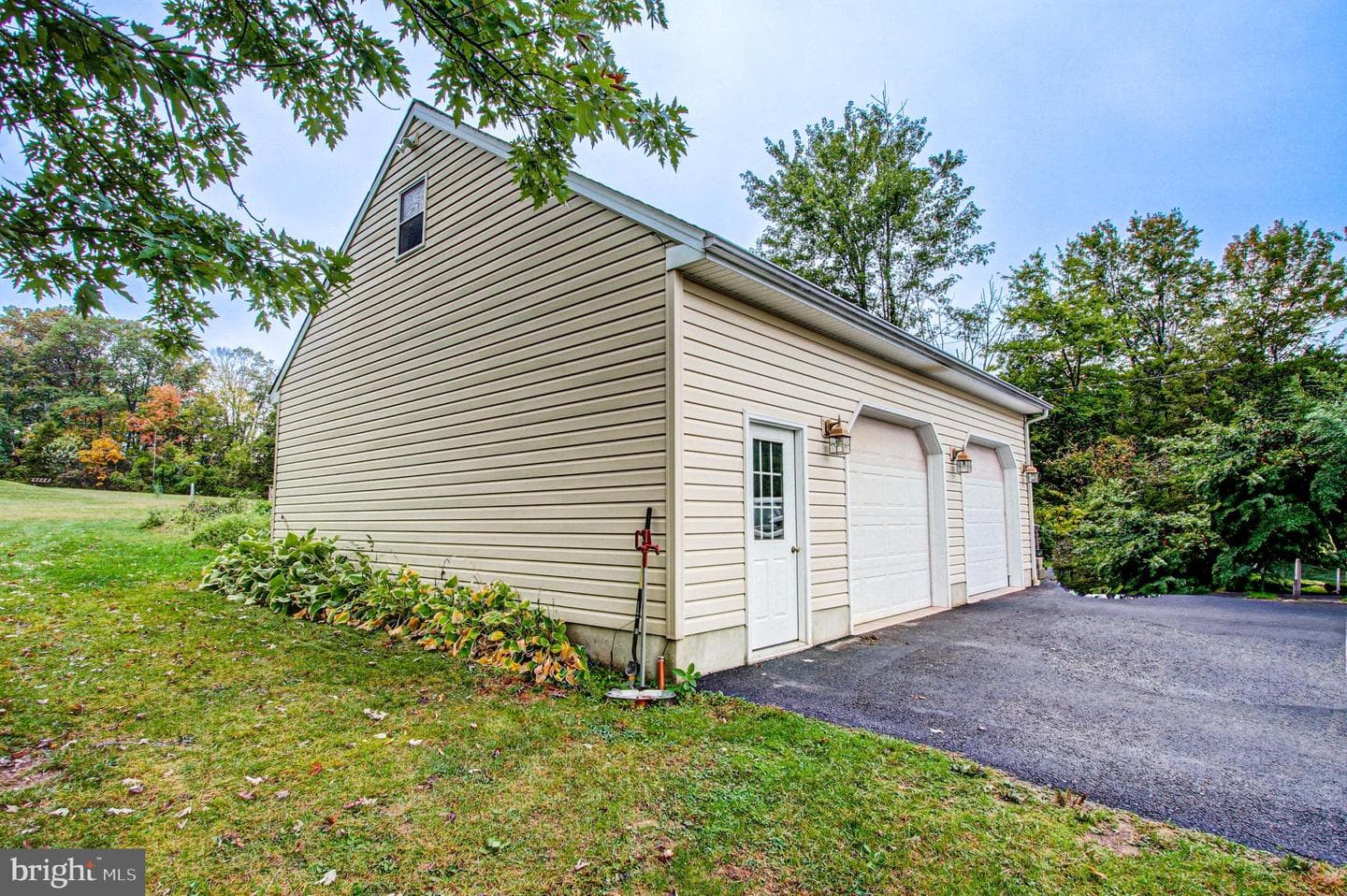 929 Kulp Road photo 3