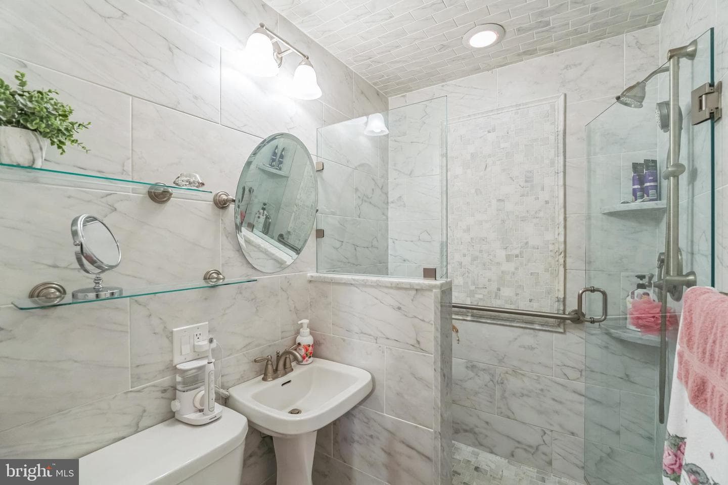 47 Brimfield Road photo 11
