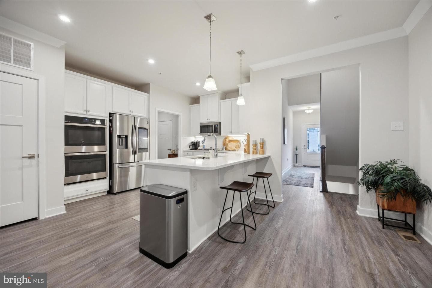 1109 Moscariello Lane photo 4