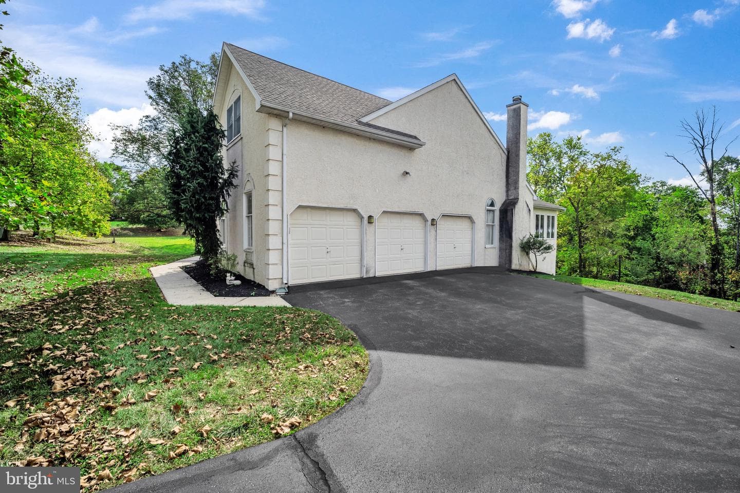 153 Gateshead Way photo 2