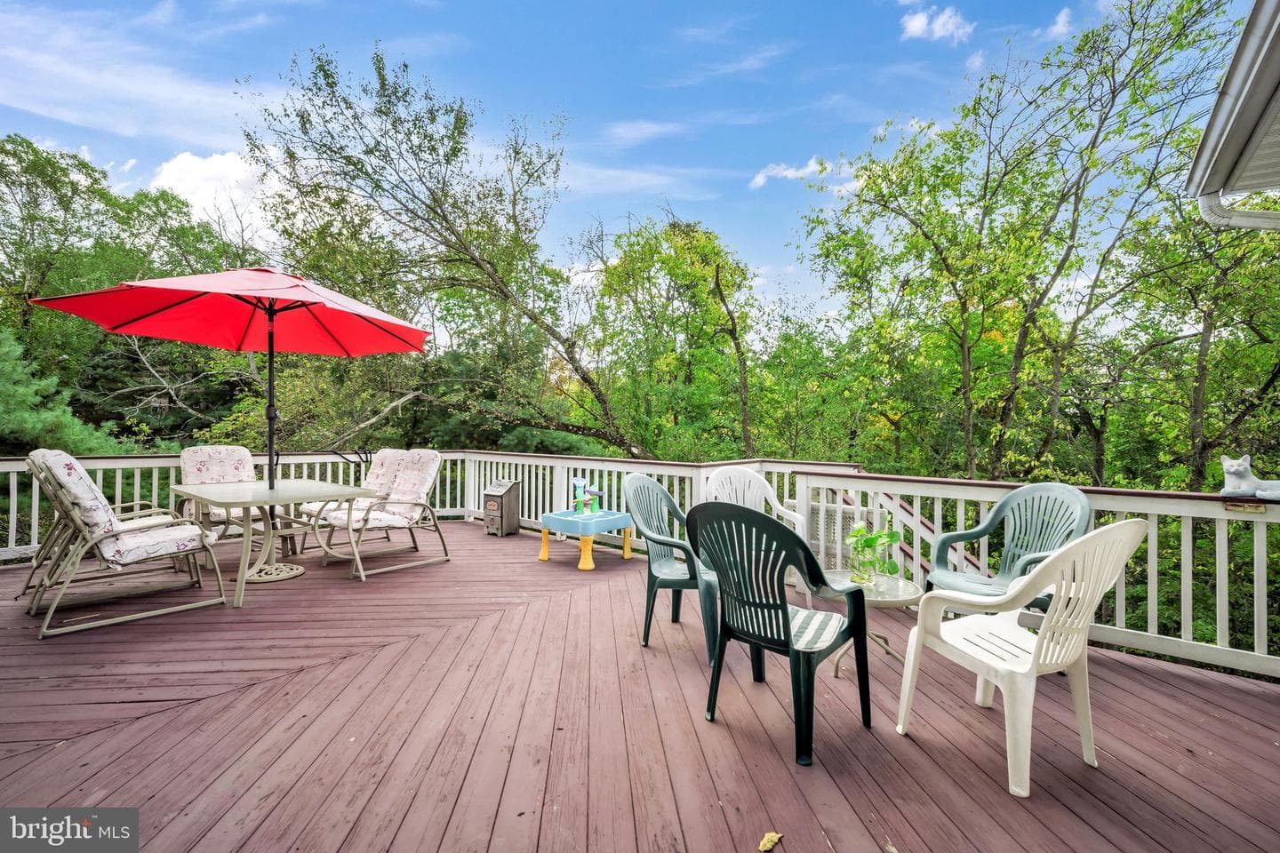 153 Gateshead Way photo 4