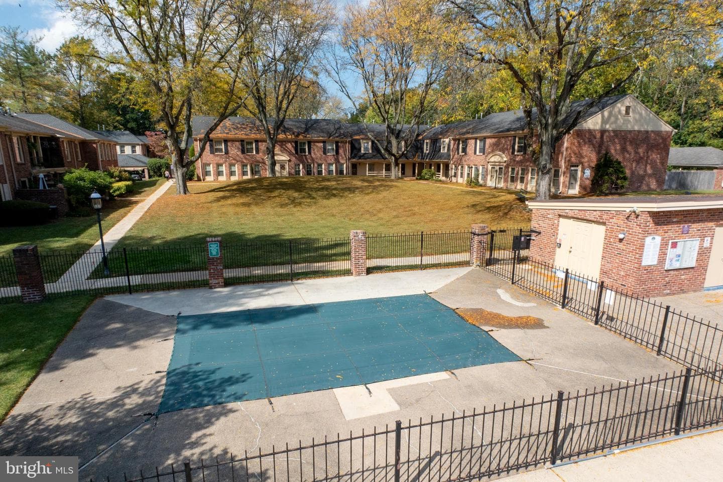 168 Albemarle Drive photo 39
