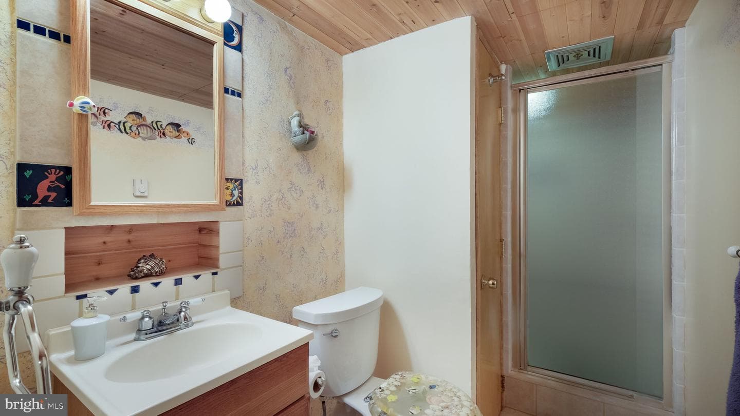 2951 Artmar Road photo 18