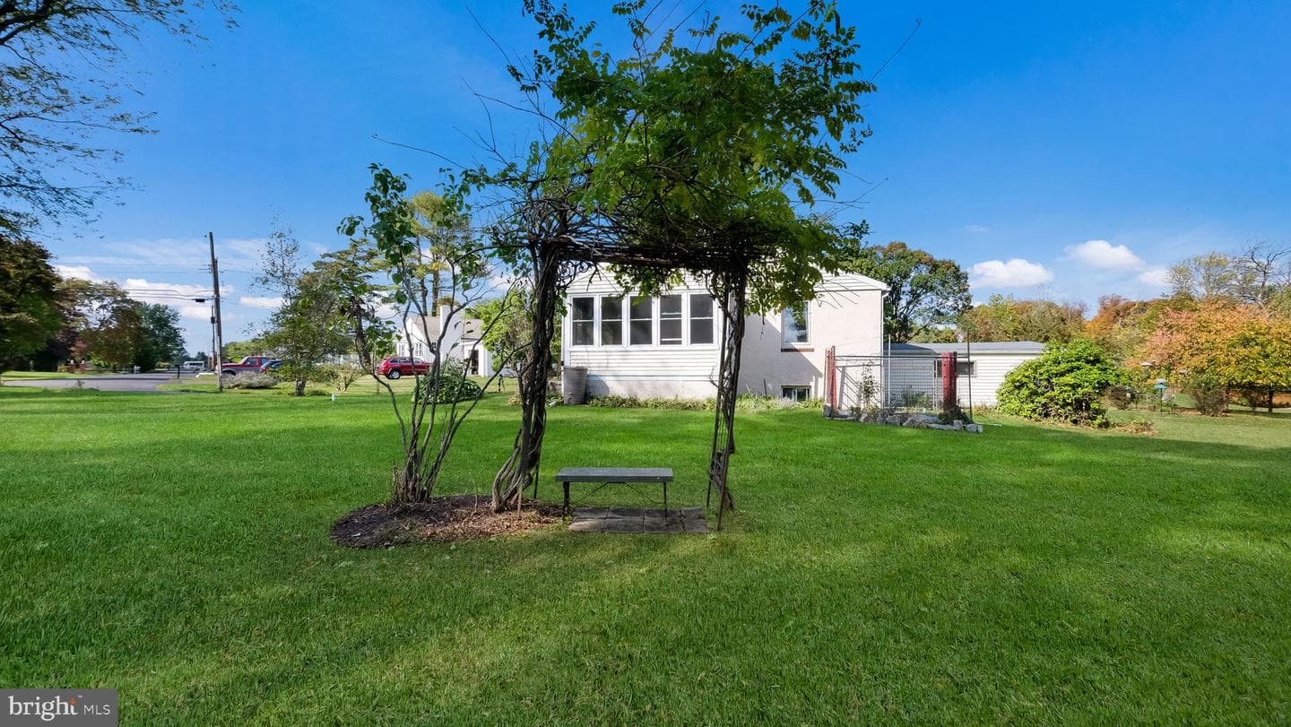 2951 Artmar Road photo 24