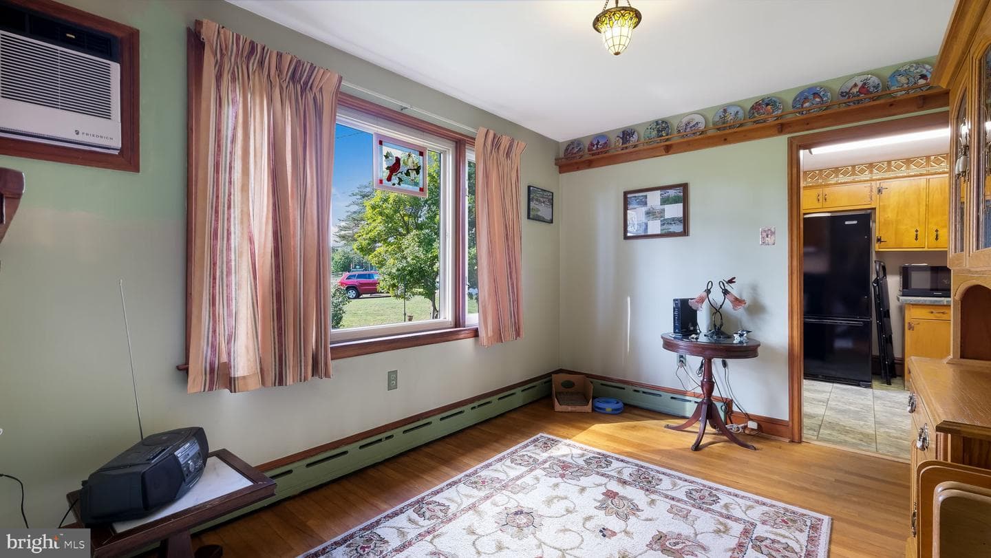 2951 Artmar Road photo 5