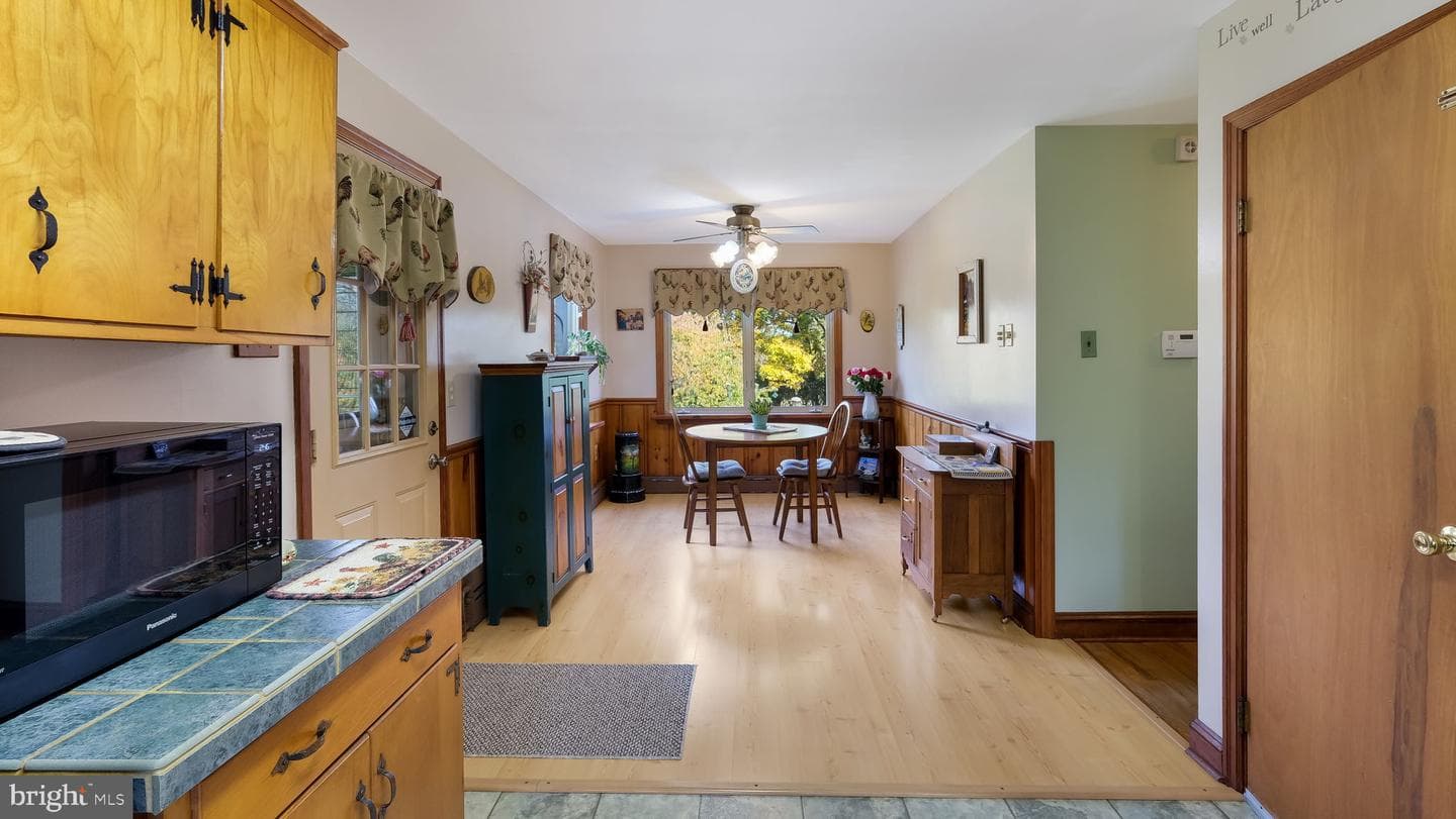2951 Artmar Road photo 7