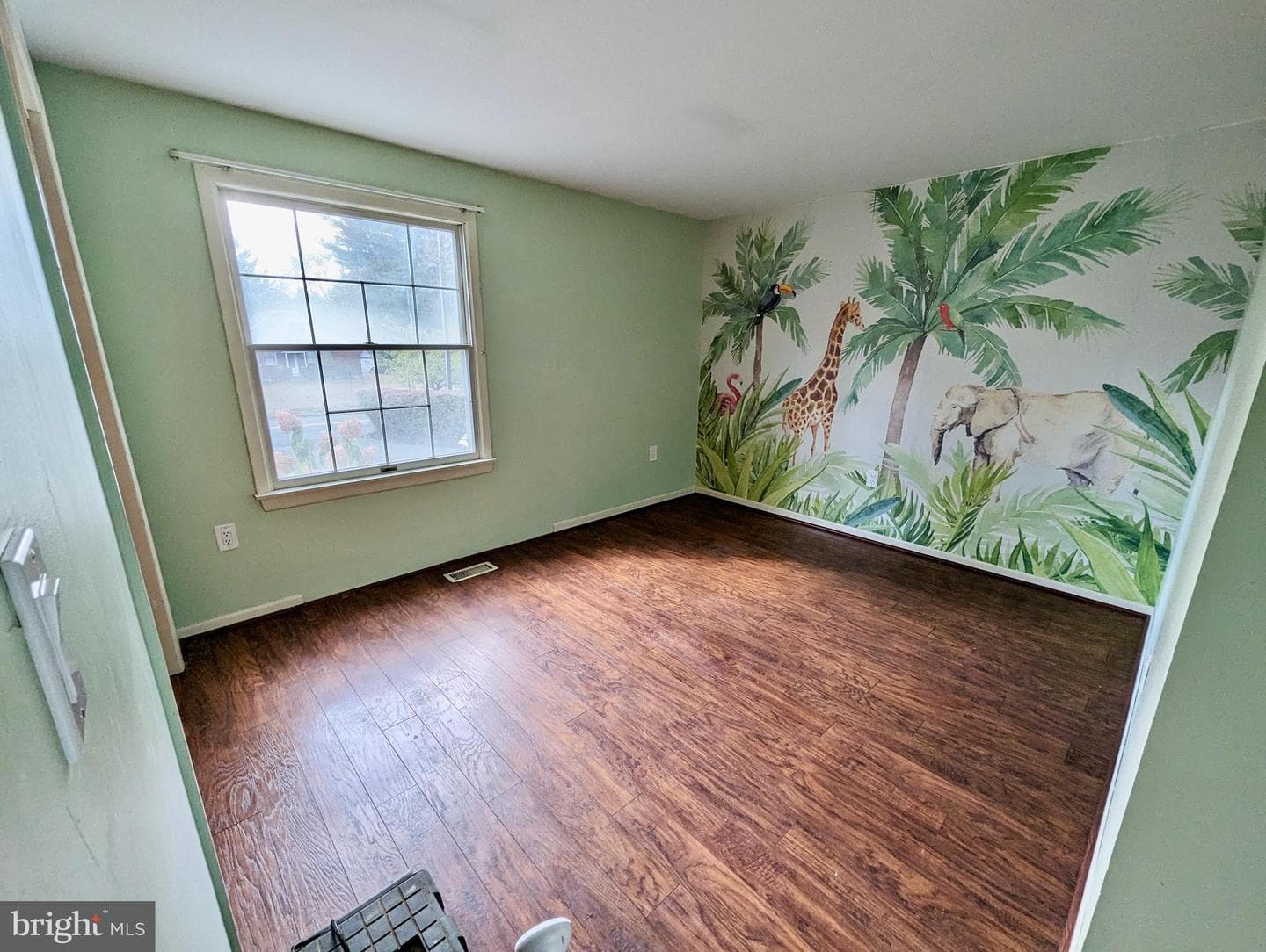 1407 Maple Avenue photo 10