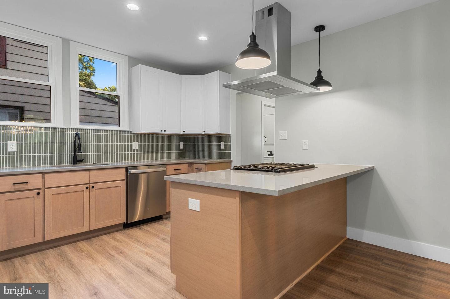281 Bickley Road photo 3