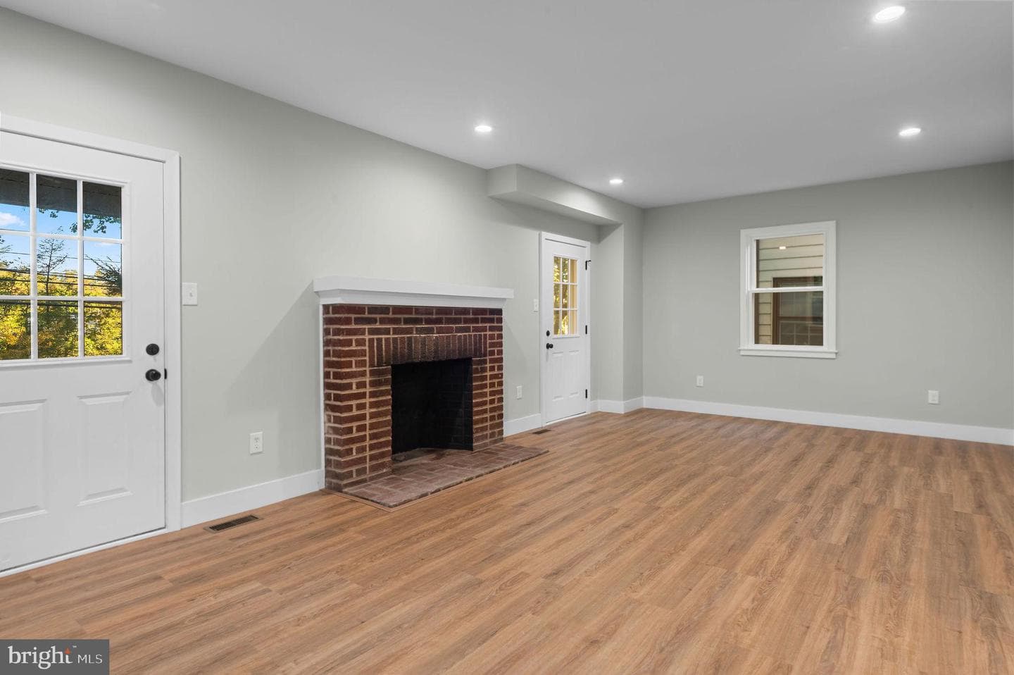 281 Bickley Road photo 6