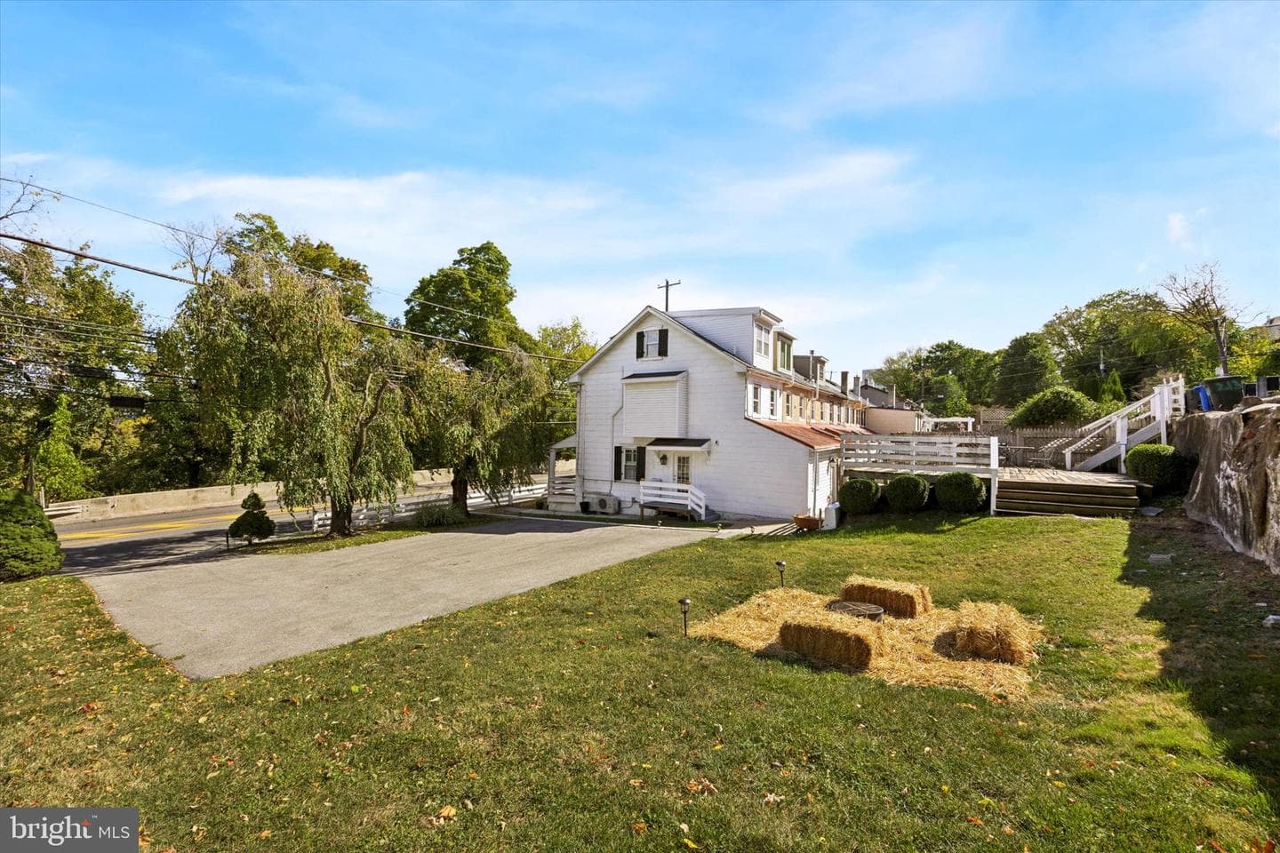 213 Front Street photo 15
