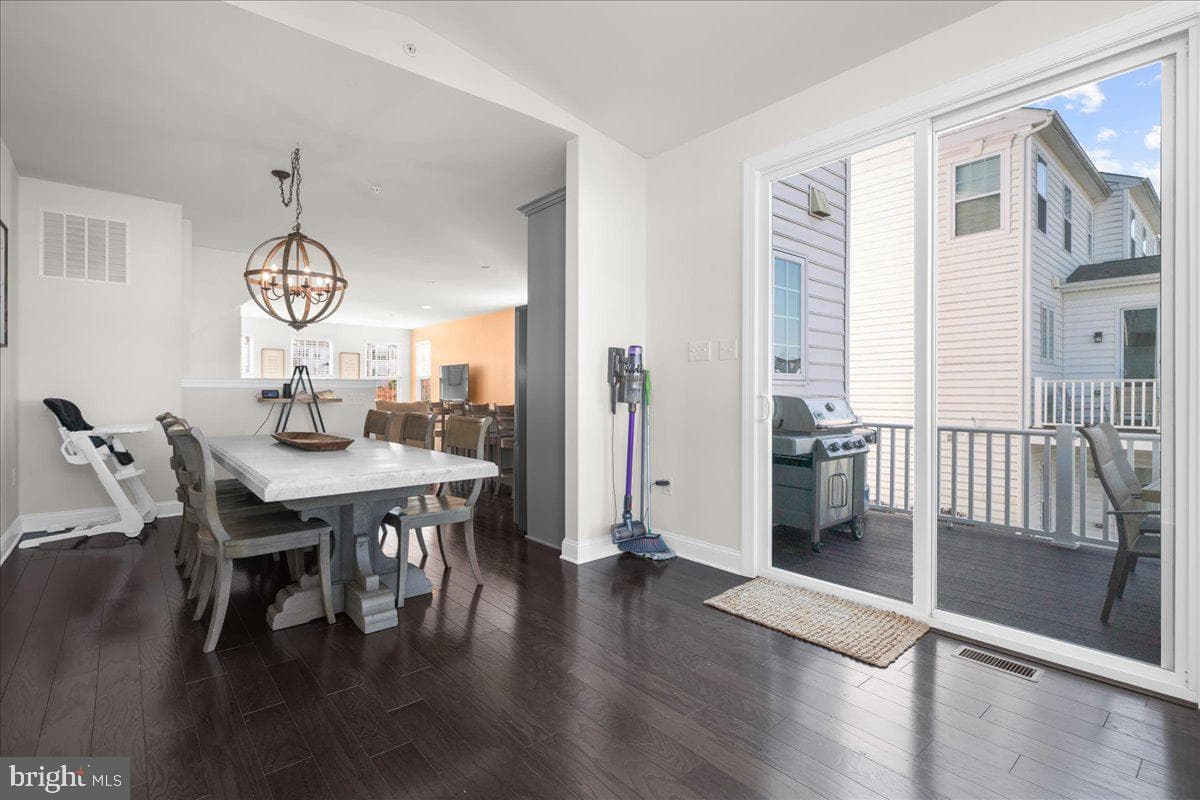 205 Cadence Court photo 15