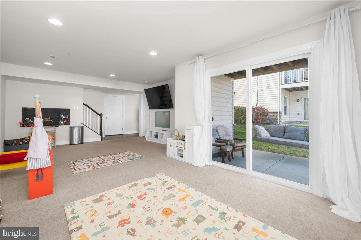 205 Cadence Court photo 30
