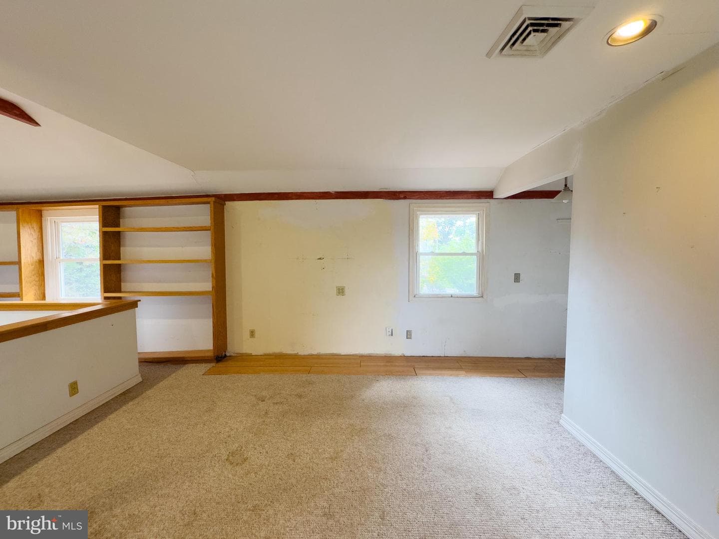 207 Vaughn Road photo 13