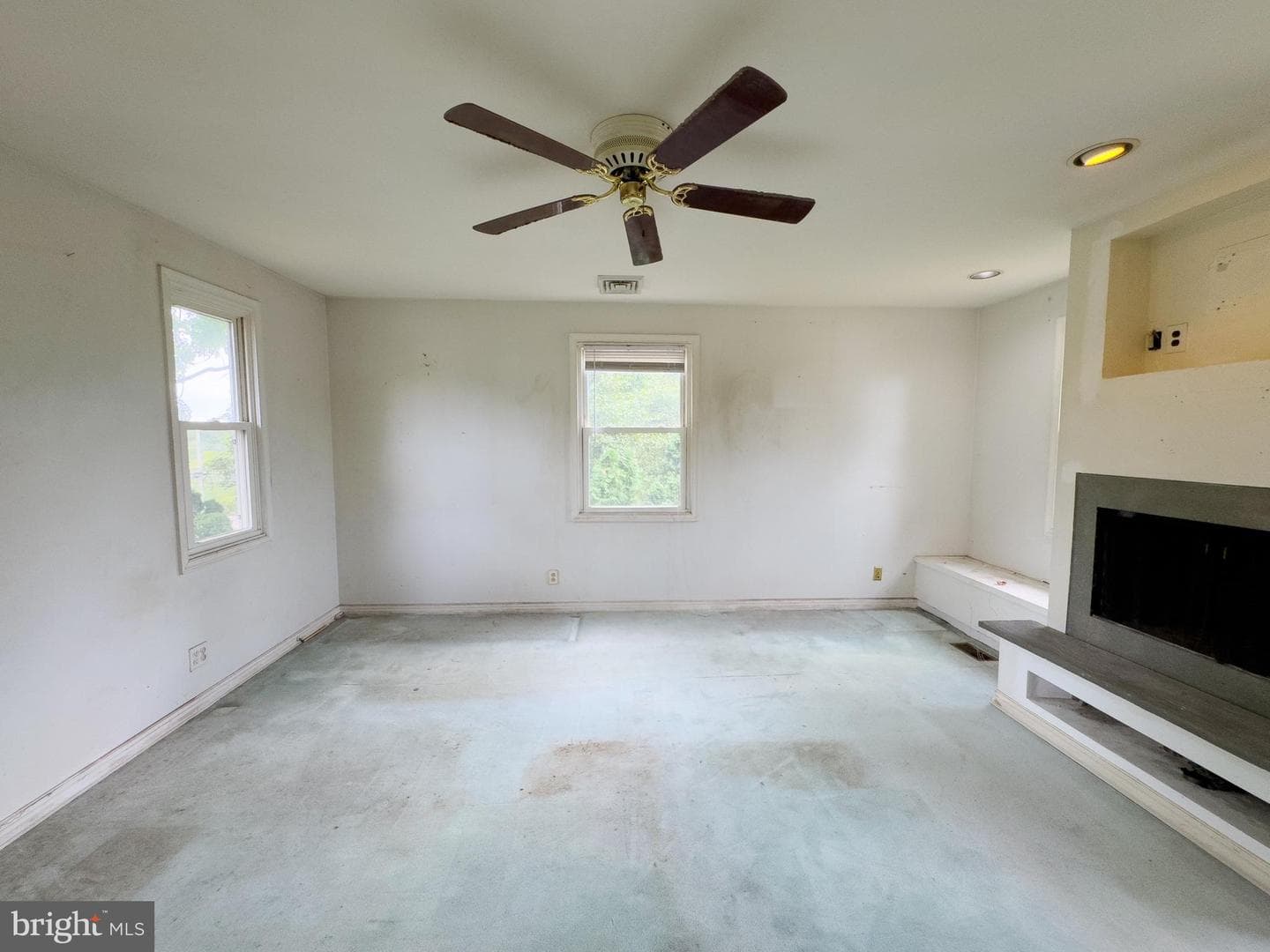 207 Vaughn Road photo 19