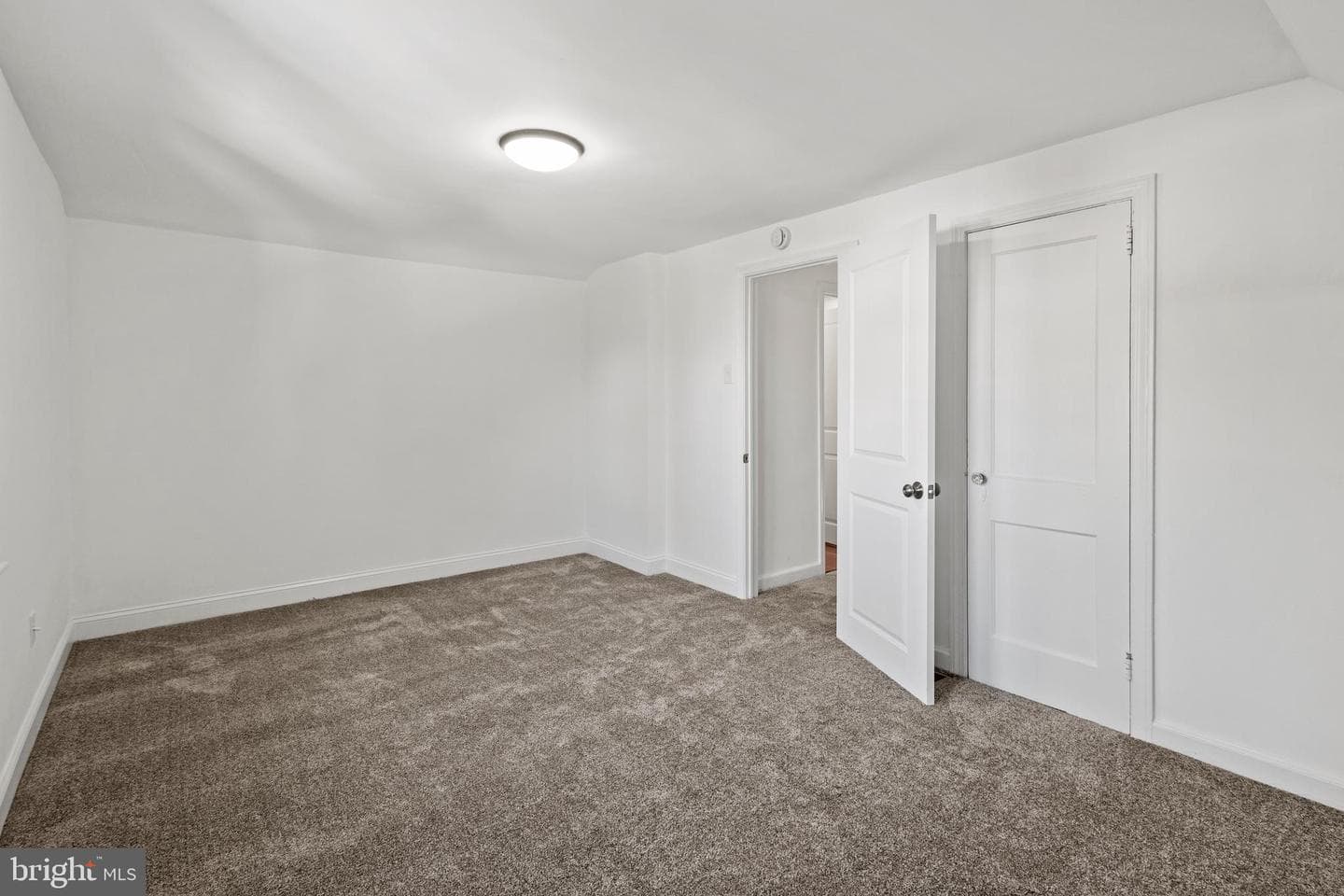 1504 Astor Street photo 21