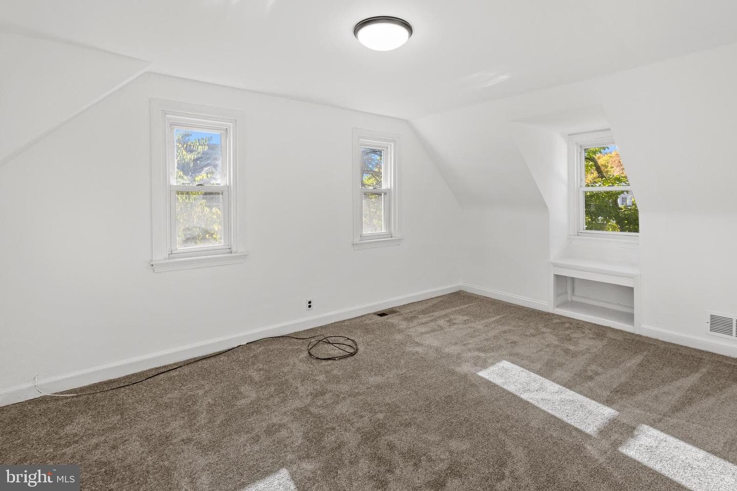 1504 Astor Street photo 24