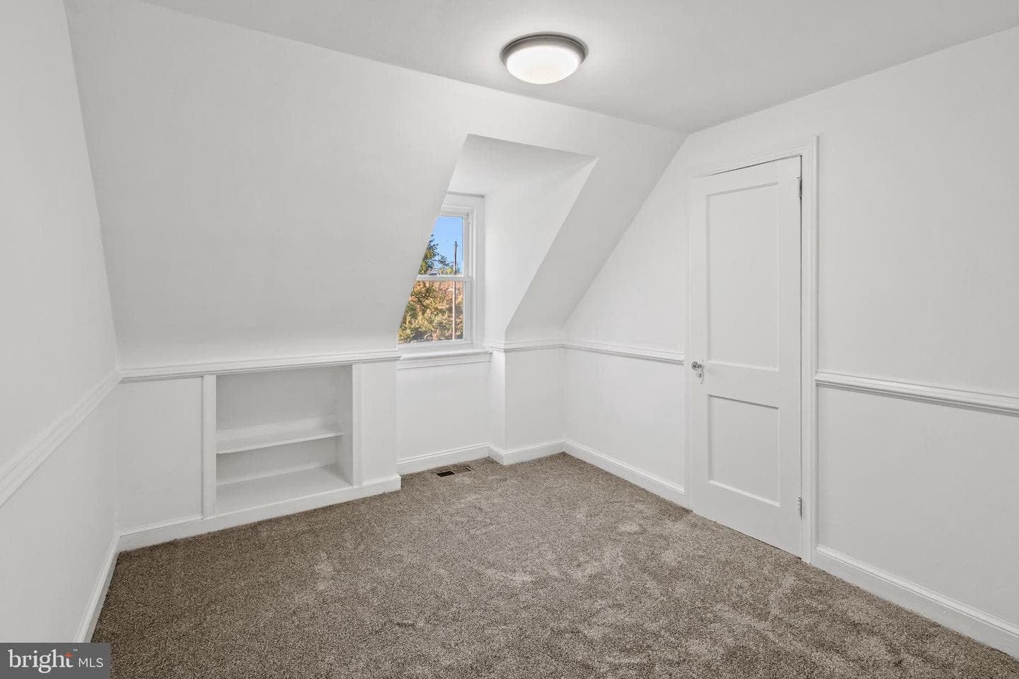 1504 Astor Street photo 27