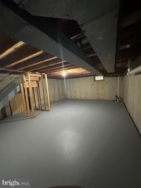 628 Coates Lane photo 12