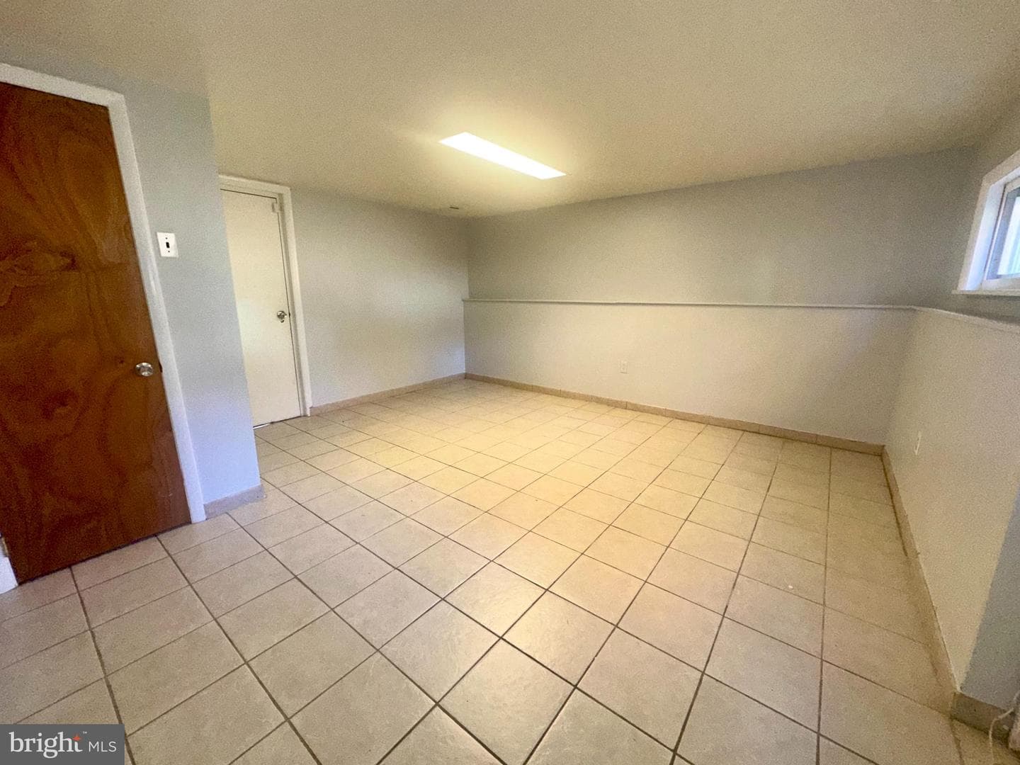 2837 Turner Avenue photo 12