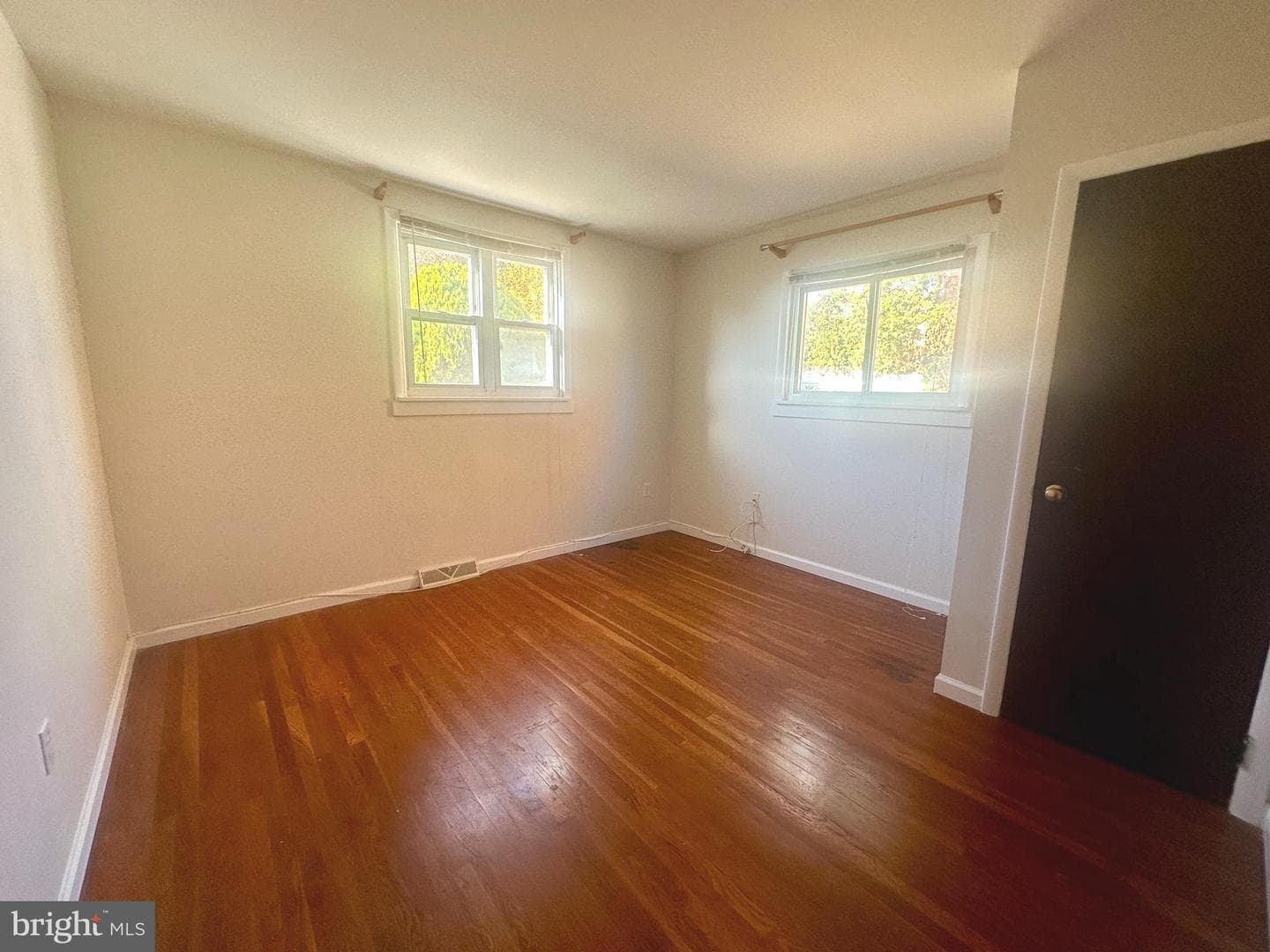 2837 Turner Avenue photo 17