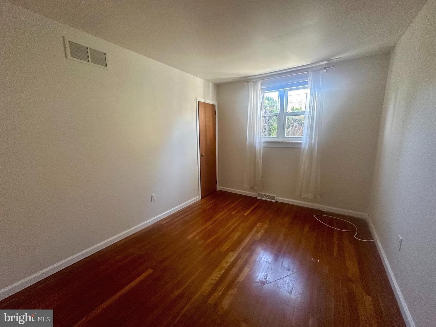 2837 Turner Avenue photo 19