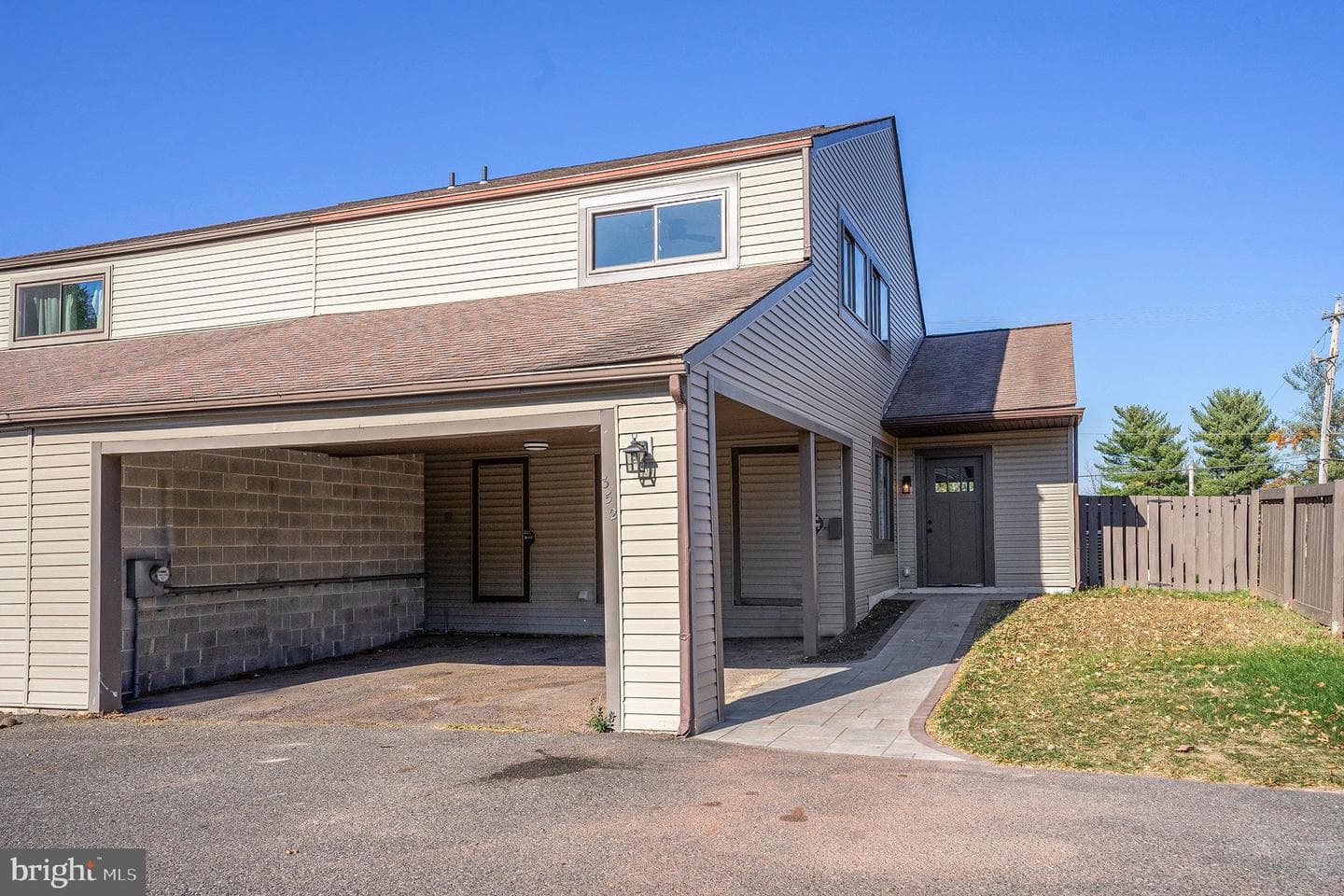 352 Bridge Street photo 31