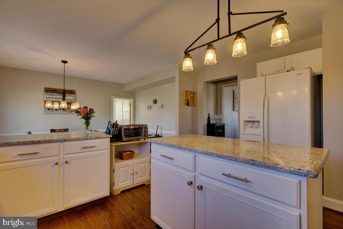 205 Bayberry Drive photo 16