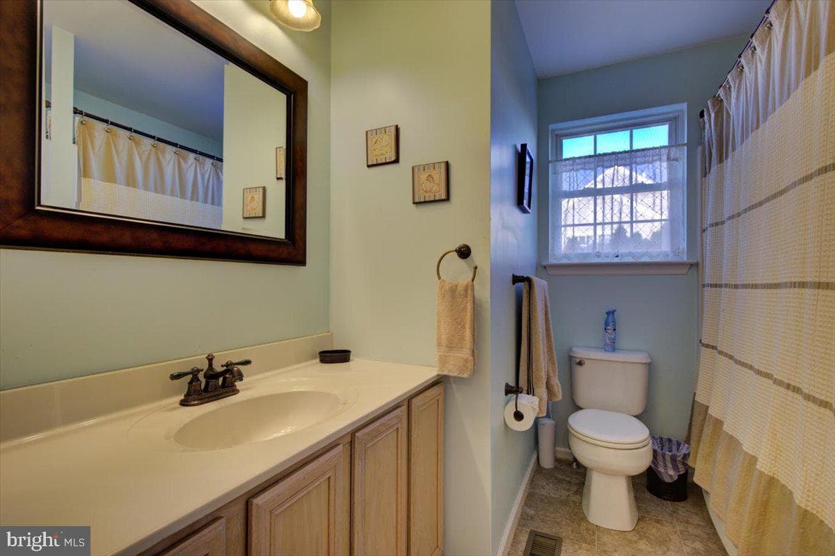 205 Bayberry Drive photo 23
