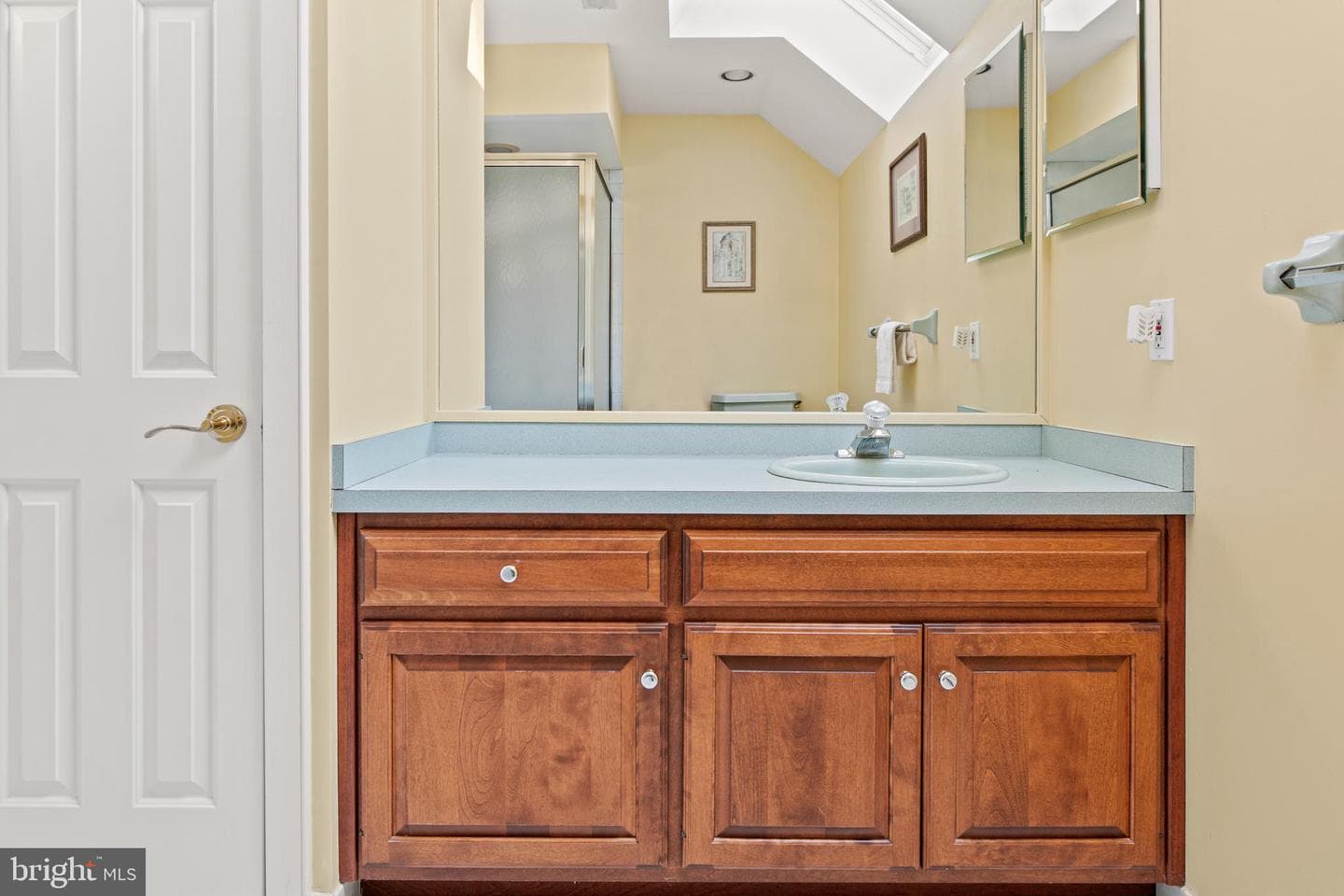 904 Evans Road photo 44