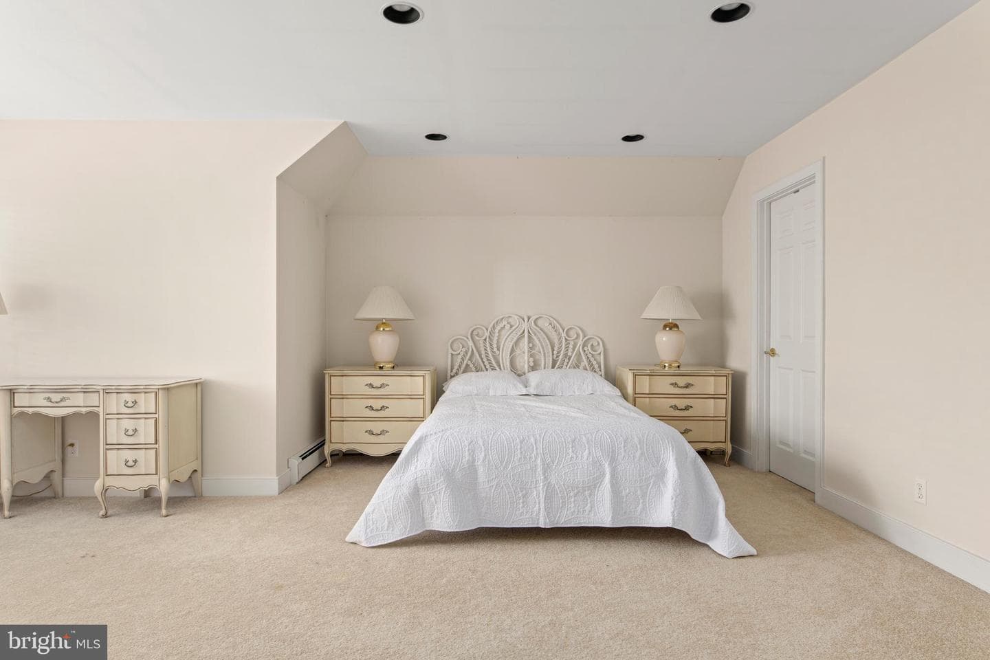 904 Evans Road photo 47
