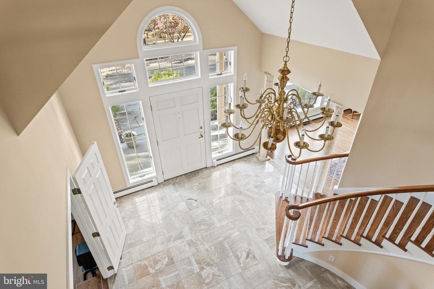904 Evans Road photo 6