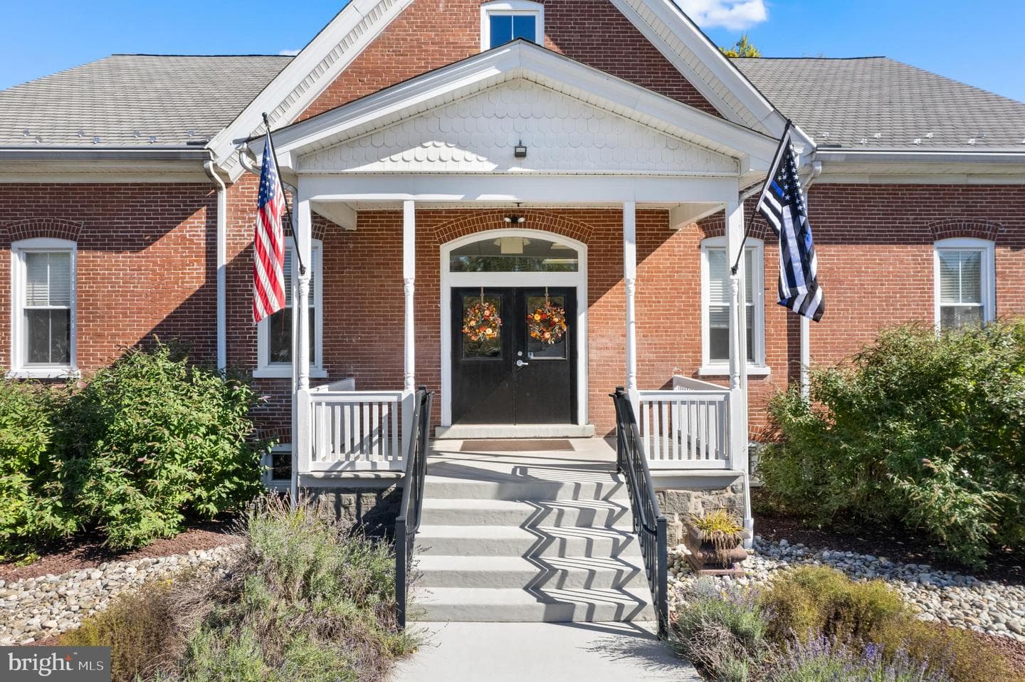 3062 Main Street photo 51