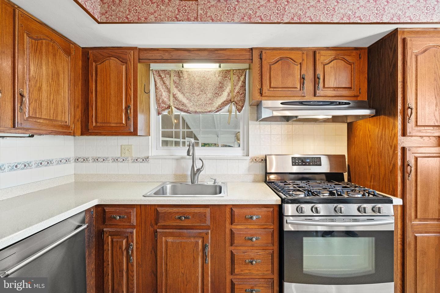 1707 Sycamore Avenue photo 14