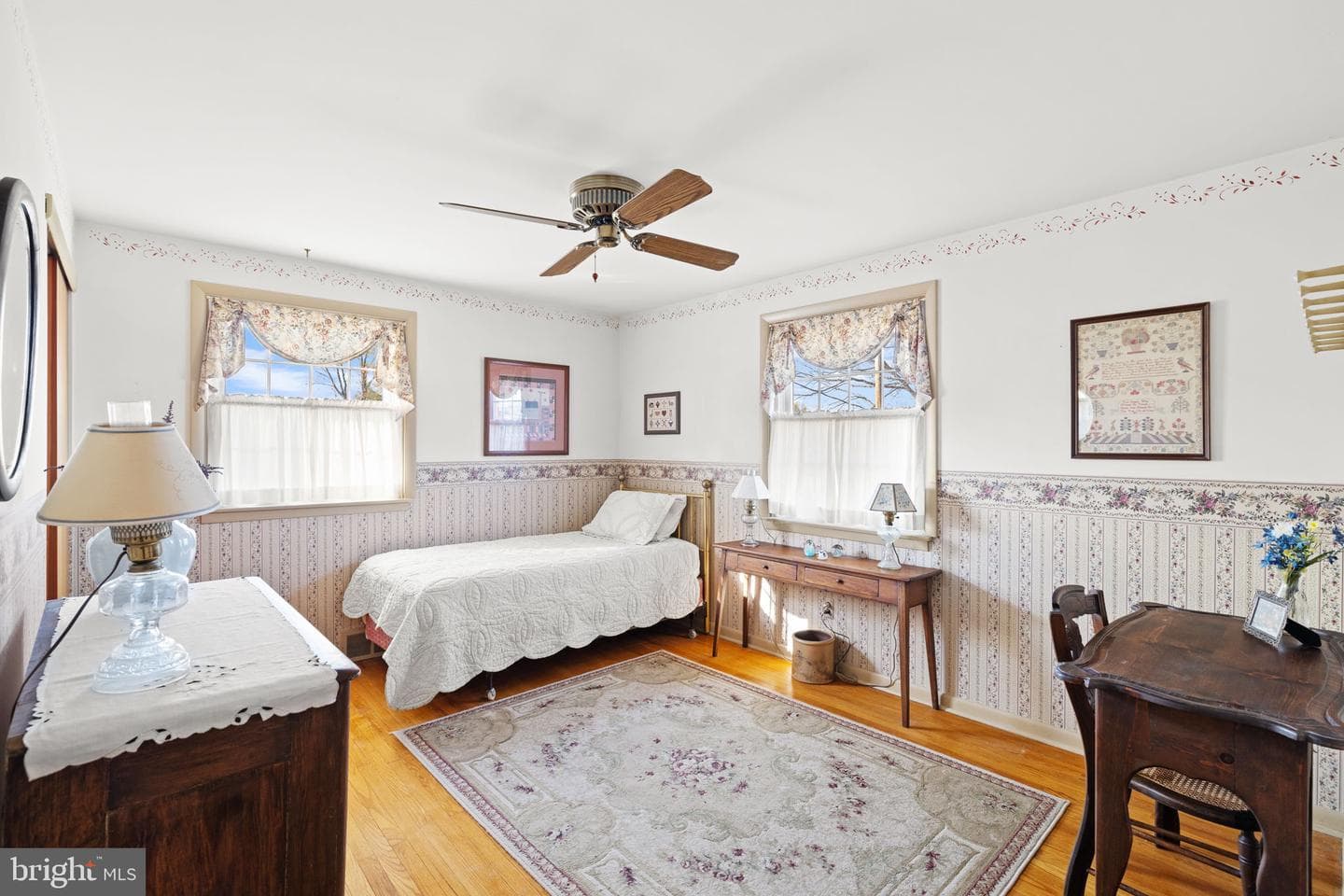 1707 Sycamore Avenue photo 20