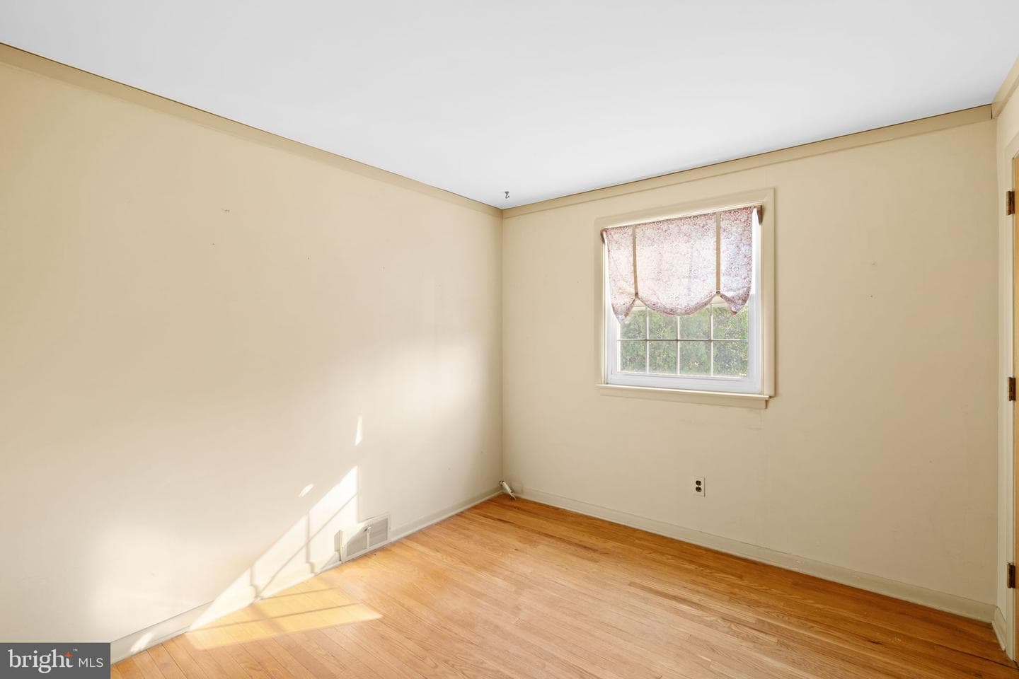 1707 Sycamore Avenue photo 24
