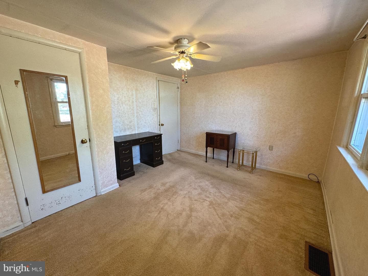 1241 2nd Avenue photo 21
