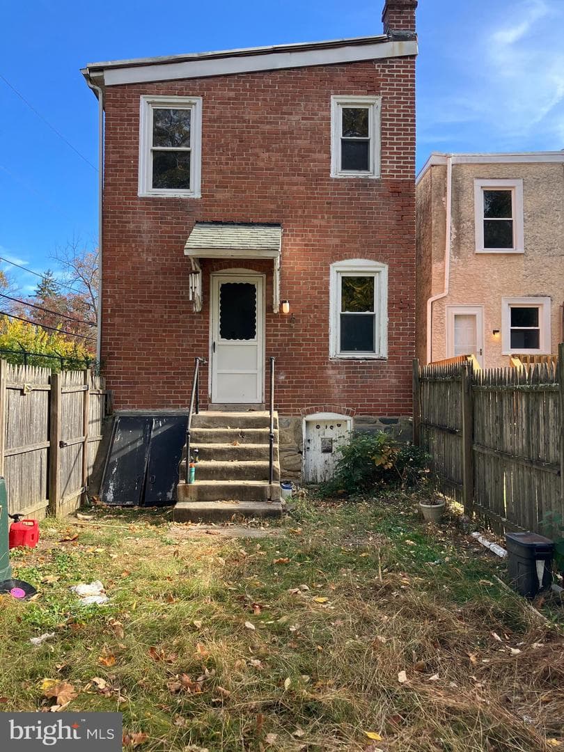 372 W Spring Avenue photo 4